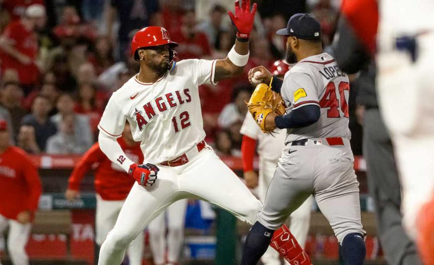 Pelea MLB